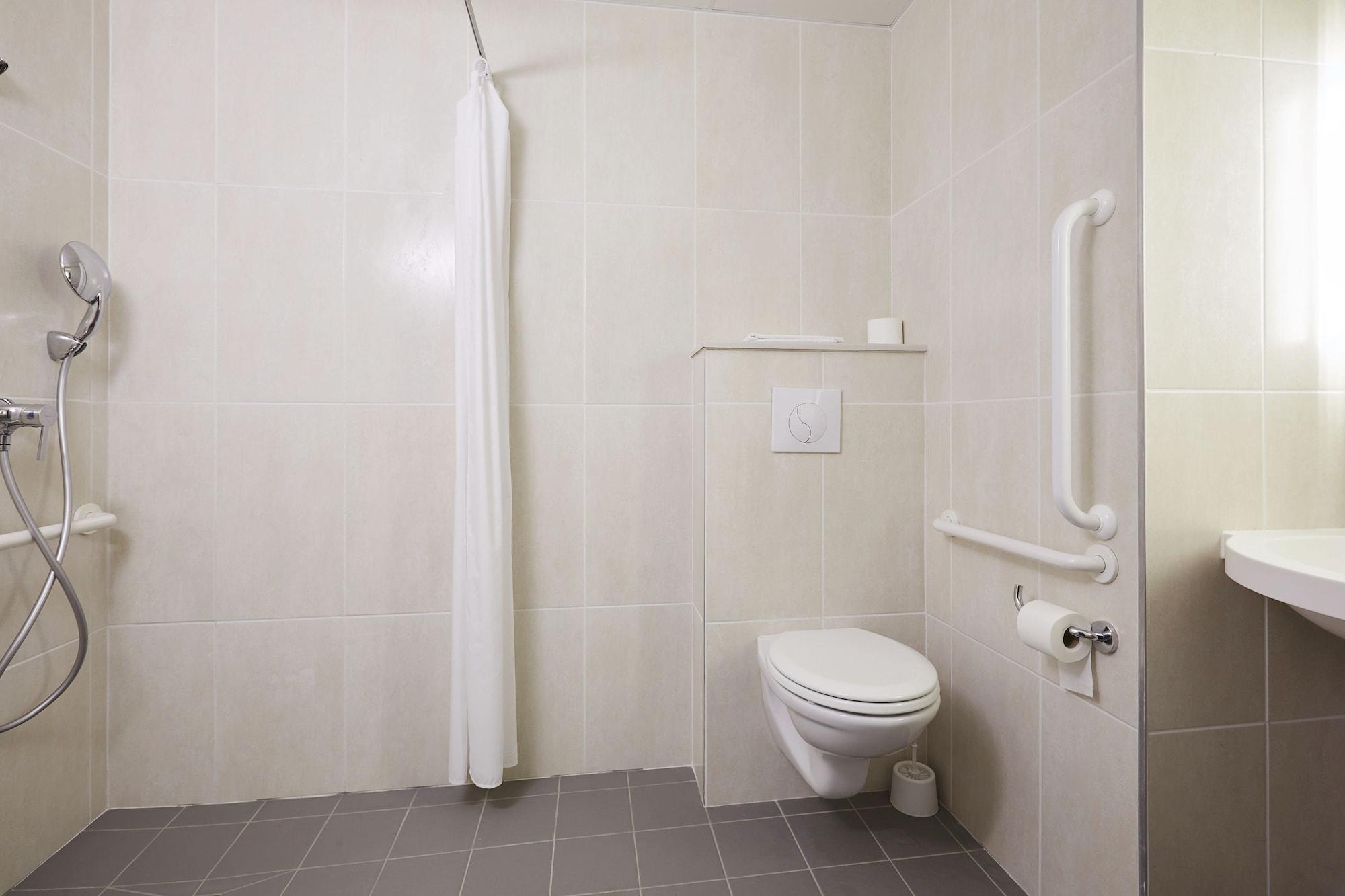 B&B Hotel Arras Bagian luar foto