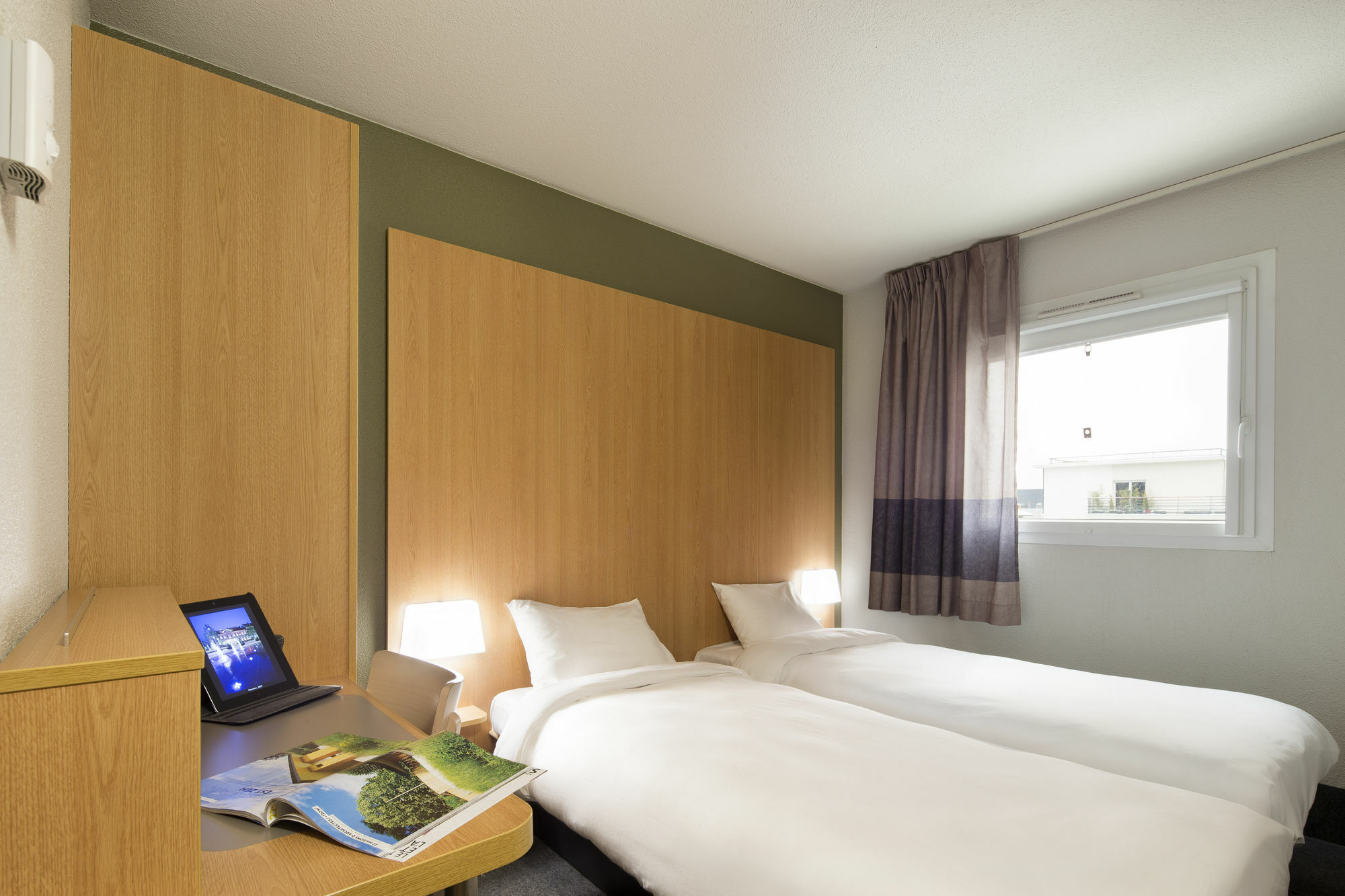 B&B Hotel Arras Bagian luar foto